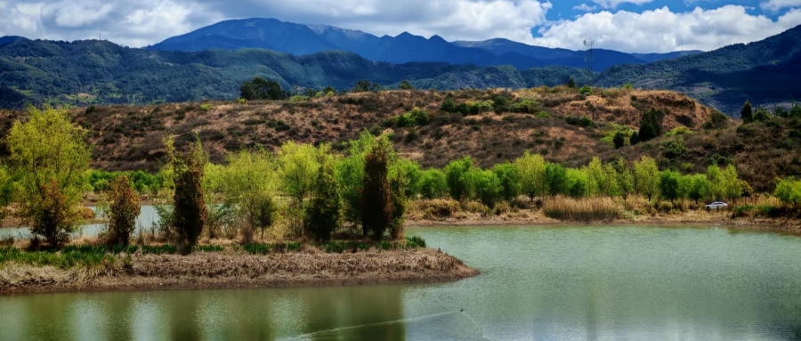Cibi Lake Gravel Bike Tour in Dali | Quiet Wetland &amp; Countryside Cycling