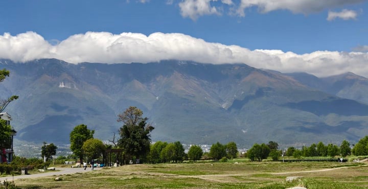 Bike Tour in Dali, Yunnan | Guided Cycling & E-Bike Tours in China