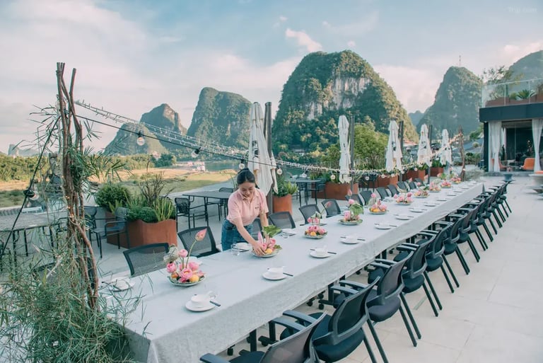 Yangshuo Percent Hotel (West Street Li River)