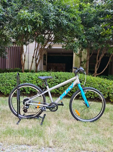 PUKY CYKE 24 Kids Bike – Blue / Silver rental bike