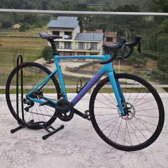 Specialized Tarmac SL6 – Black / Red rental bike