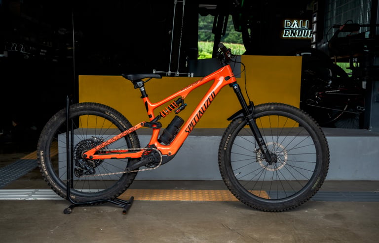 Specialized Turbo Levo SL rental bike