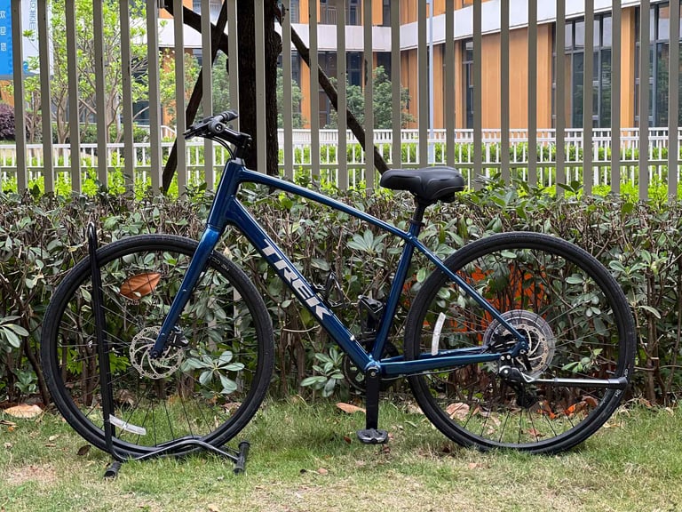 Trek FX 2 rental bike